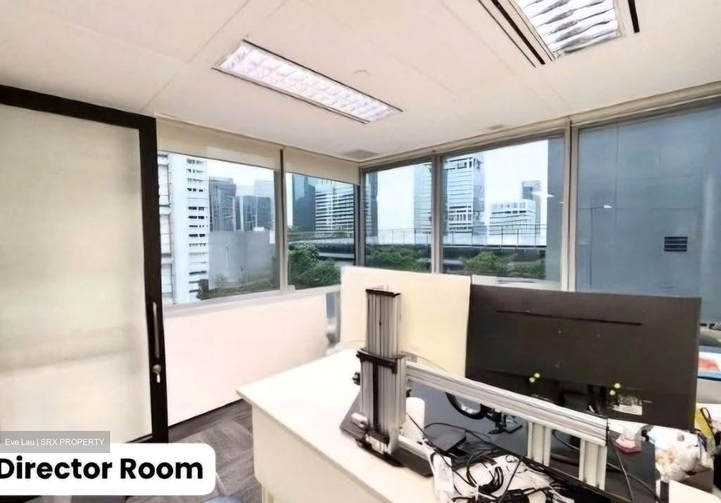 Odeon Towers (D7), Office #624030451